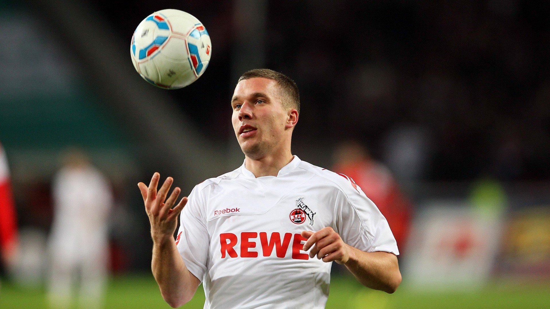 开云官方网页登录-《电竞选手身体管理：运动医学的重要性》，电竞选手健身